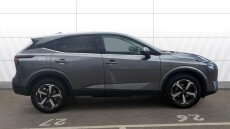 Nissan Qashqai 1.3 DiG-T MH N-Connecta 5dr Petrol Hatchback